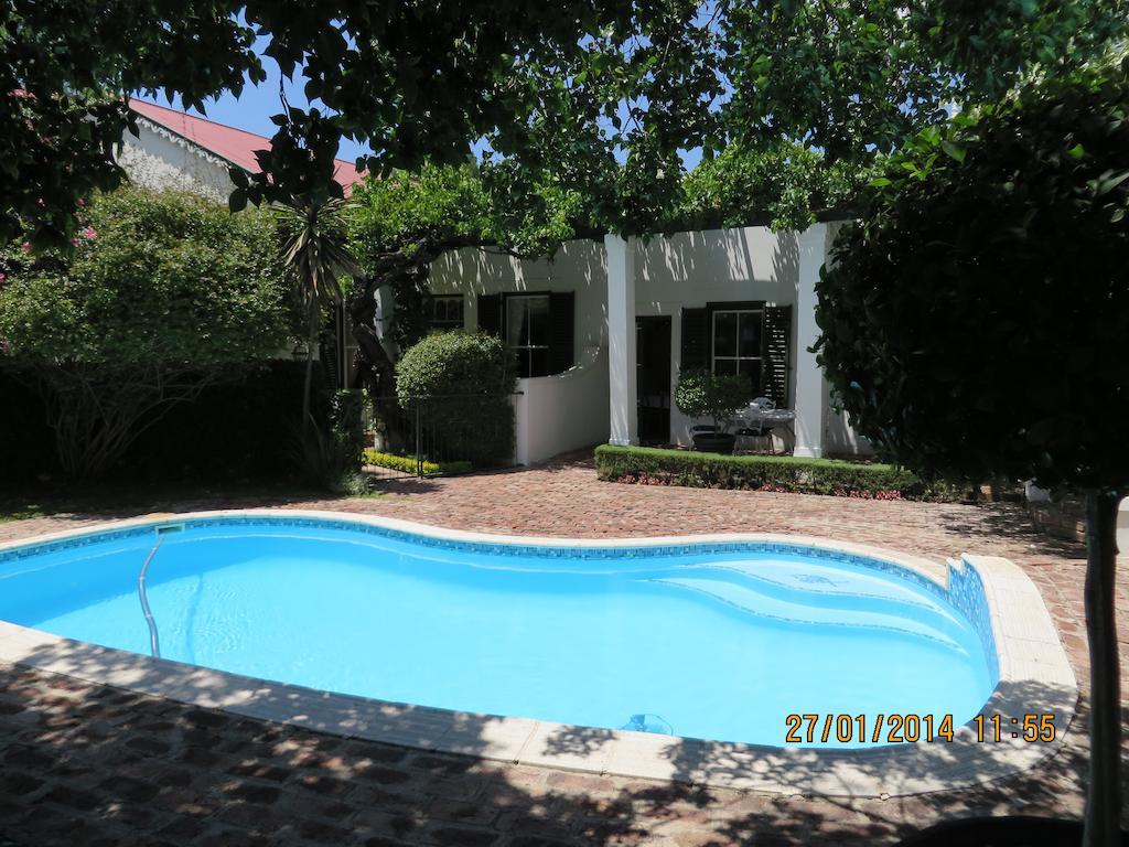 Buiten Verwagten Guest House Graaff-Reinet Kültér fotó
